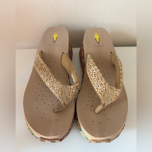 Volatile Beige Woven Platform Sandals - Picture 1 of 7